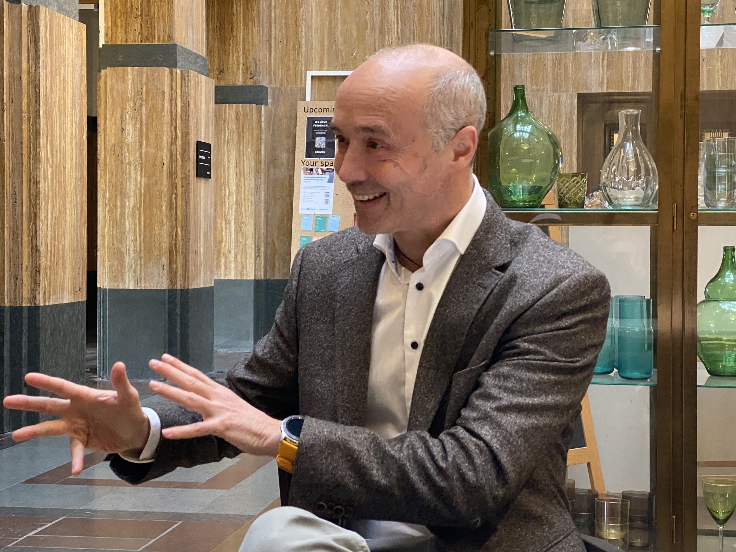 Neuroscience of transition coaching - brain and identity reorganization